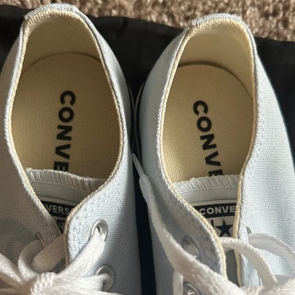 Two Pair Men’s 6 Converse Sky Blue and white Canvas Shoes - Picture 3 of 12